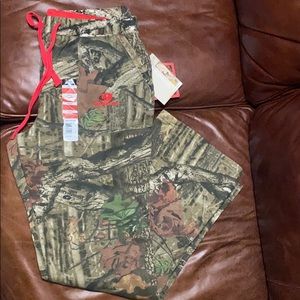 Ladies Mossy Oak Camo Pants